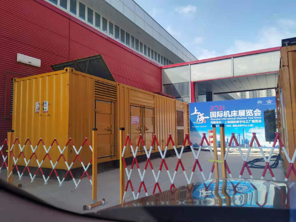 晴隆发电车出租-发电机无电压或电压太低怎么办？